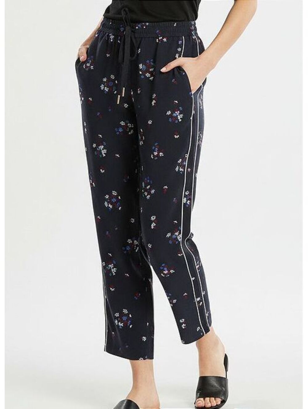 Tommy Hilfiger Womens Size Large Navy Floral Print Drawstring Pants Cottagecore